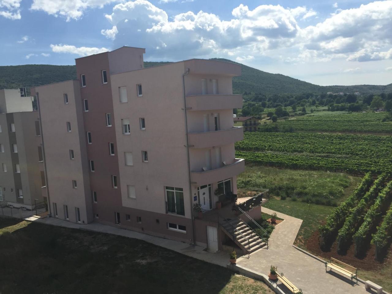Hotel Ivankovic Međugorje エクステリア 写真